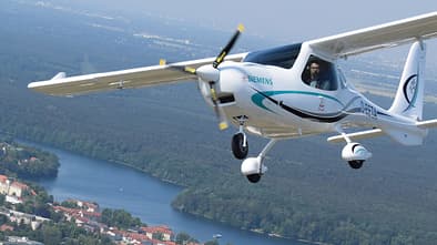 Flight Design F2e mit Siemens-Elektromotor.