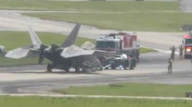 Landeunfall F-22 Raptor in Japan.