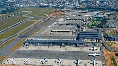 Luftaufnahme vom Flughafen São Paulo