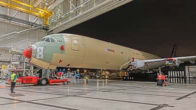 Erster Airbus A350F in der Endmontage in Toulouse