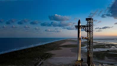 SpaceX Starship Rakete auf der Startrampe vor dem 11. Testflug im Oktober 2025