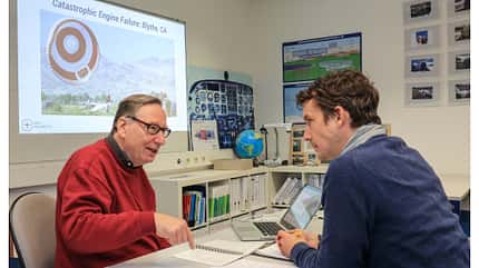 Flugschule,Unterricht,Einweisung,Cirrus,R22