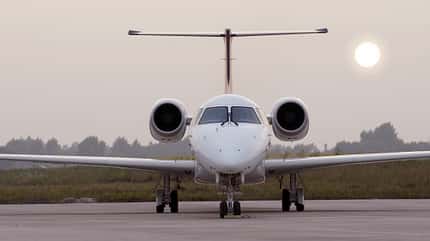 ERJ145, Semi-Private
