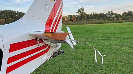 Reinhei Robin DR400, Modellflugzeug Kollision, Unfallanalyse, BFU, Robin DR 400, Modellflugzeug, crash, Zusammenstoß
