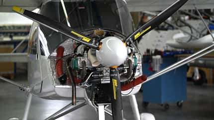 Comco Ikarus, Produktion