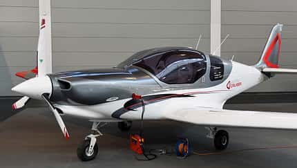 Czech Sport Aircraft präsentiert Quattro Cruiser