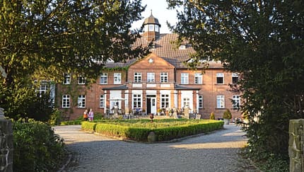 Schloss Basthorst — Traumziel für Wellness-Flieger