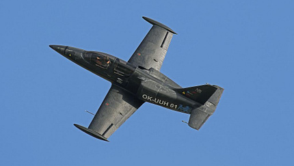 UL-39 Albi: Pocket Jet
