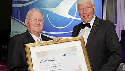 Weinreich wird Ehrenpräsident