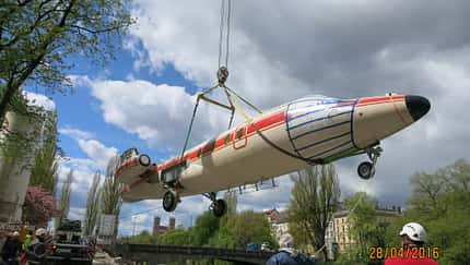 Flugzeuge fahren durch München 