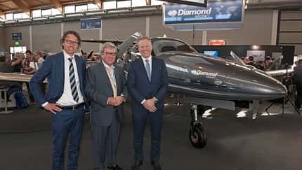 Flugschule bestellt sieben DA40 NG