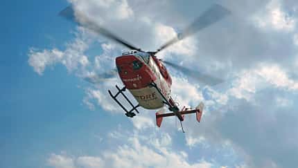 Rettungshubschrauber kollidiert mit Kleinflugzeug