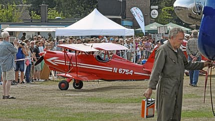 Flugtage Dorsten: „Hahnweidchen“ am Kanal