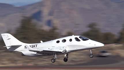 Stratos 714 startet zum Erstflug