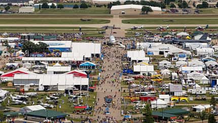 Oshkosh endet mit Besucherplus