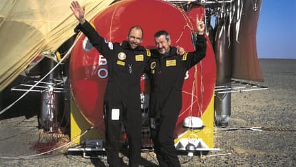 Mit dem Breitling Orbiter 3 um die Welt