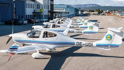 Sechs DA40 NG für Nigeria übergeben