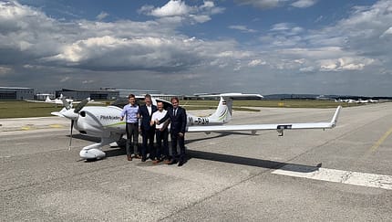 Neue DA40 NG für airBaltic Training
