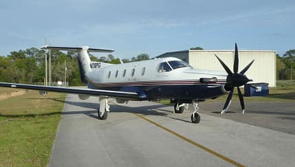 Pilatus PC-12 mit sieben Propellerblättern