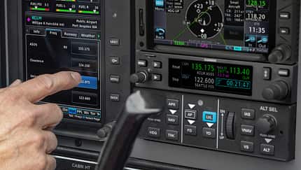 Garmin stellt neue COM/NAV-Geräte vor