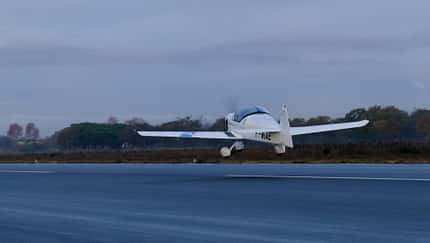 Integral E startet zum Erstflug