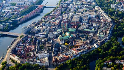Großes Fliegerkino im Mini-Bundesland