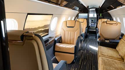 Praetor 600E, Smart Window FlexJet übernimmt die erste Praetor 600E