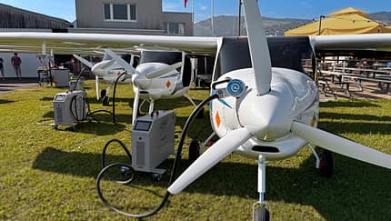 Kombinierte Ausbildung mit Elektroflugzeugen kommt