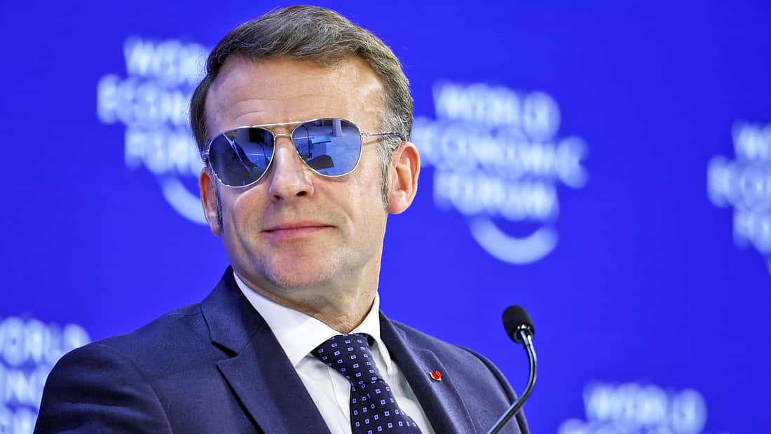 ​Top Gun Macron: Eine Pilotenbrille geht viral