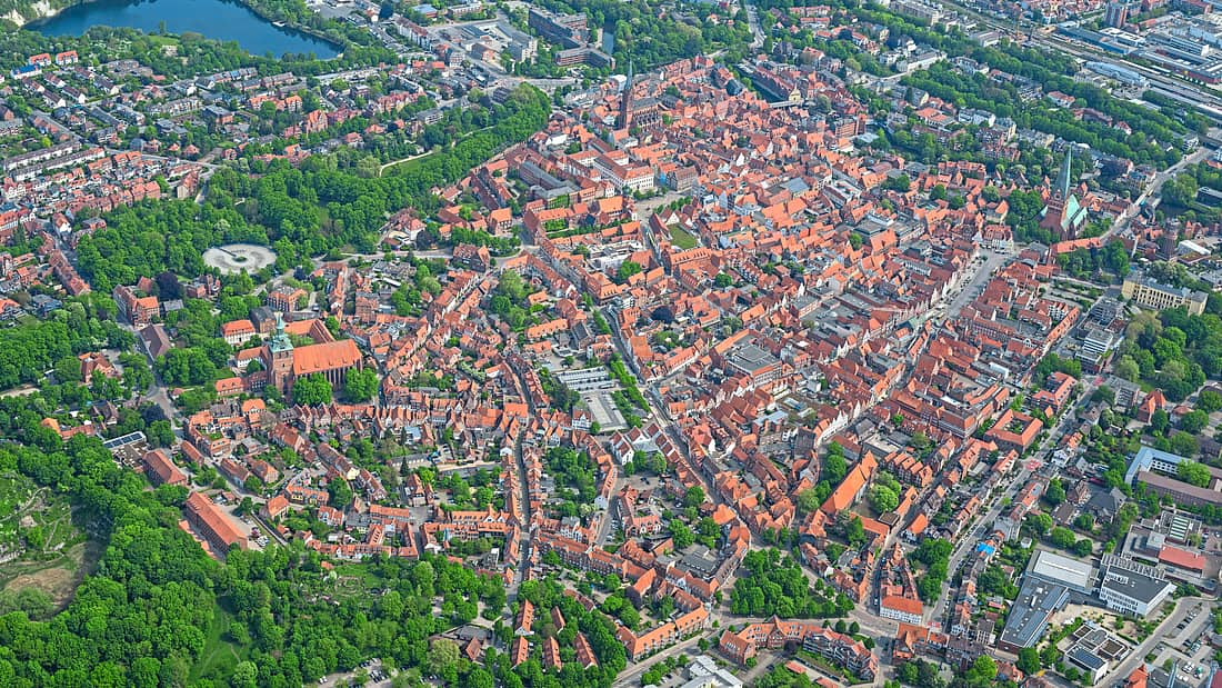 ​Tipps für Trips Lüneburg: Weißes Gold und rote Rosen