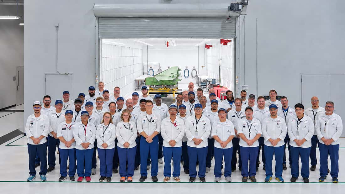 ​Baugruppe ist fertig: Der HondaJet Echelon bekommt Flügel