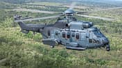 Ungarische H225M im Flug bei der Fire Blade 2025