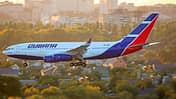 Iljuschin Il-96-300 von Cubana im Anflug