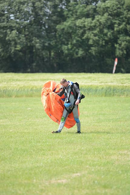 Sicherheitsanweisung für Fallschirme